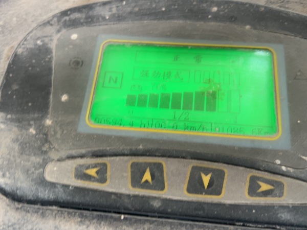 徐工XCB-P30電動(dòng)平衡重叉車