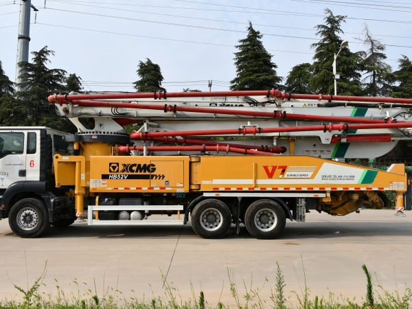 徐工HB52V泵車
