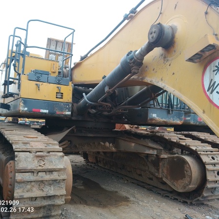 徐工XE800D履带式挖掘机