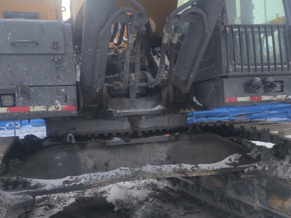 徐工XE950D履帶式挖掘機