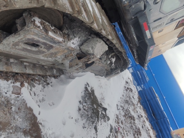 徐工XE950D履帶式挖掘機