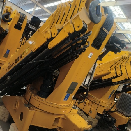 徐工SQZ560A III型随车起重机