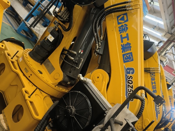 徐工SQZ560A III型隨車起重機(jī)