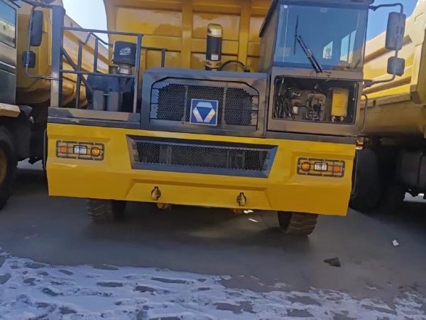 徐工XDM80寬體車