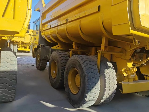 徐工XDM80寬體車