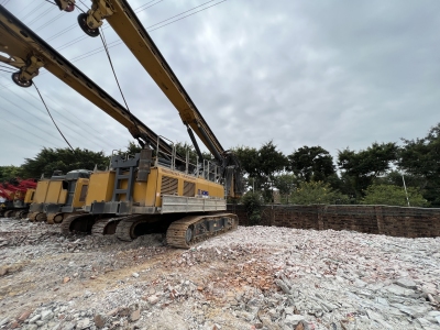 徐工XR320D旋挖鉆機(jī)