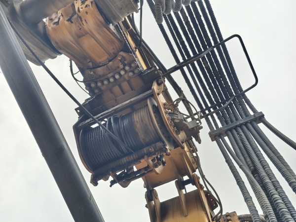 徐工XR320D旋挖鉆機(jī)