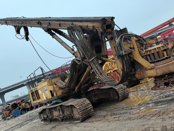 徐工XR360旋挖鉆機(jī)