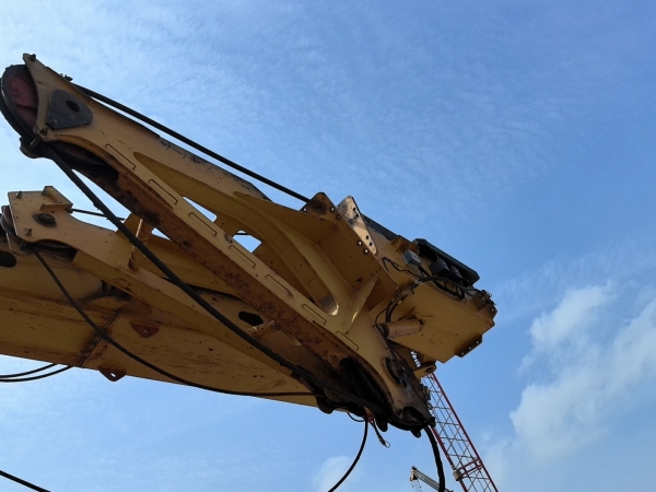 徐工XR320D旋挖鉆機(jī)