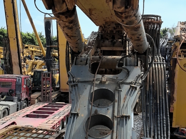 徐工XR320D旋挖鉆機(jī)