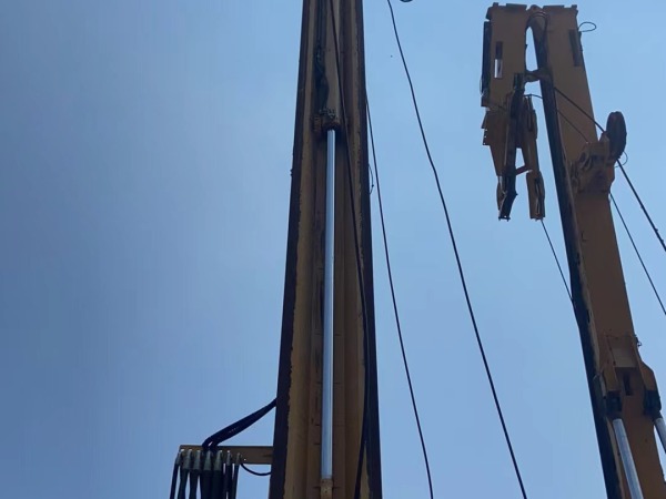 徐工XR320D旋挖鉆機(jī)