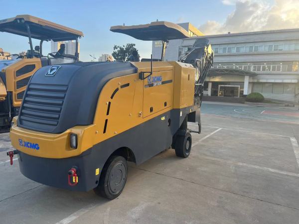 徐工XM1005K銑刨機