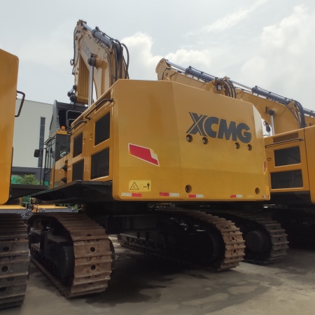 徐工XE950GA履带式挖掘机