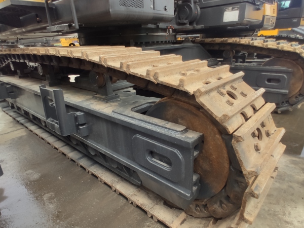 徐工XE950GA履帶式挖掘機(jī)