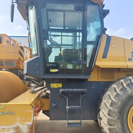 徐工XS265H单钢轮压路机