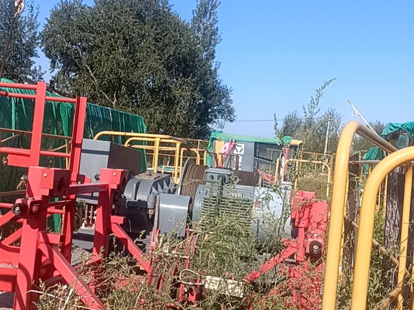 徐工XGT6015A-8S塔式起重機