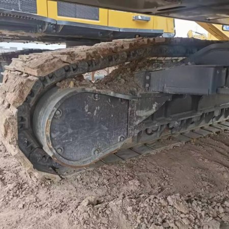 徐工XE950GA履带式挖掘机