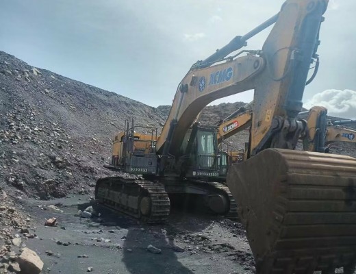 徐工XE800D履带式挖掘机