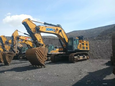 徐工XE800D履帶式挖掘機
