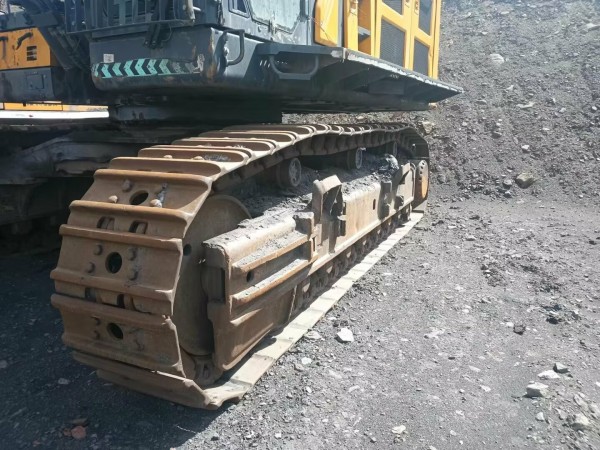 徐工XE800D履帶式挖掘機(jī)