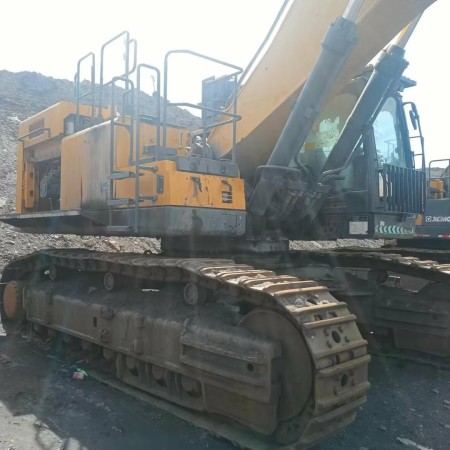 徐工XE800D履带式挖掘机