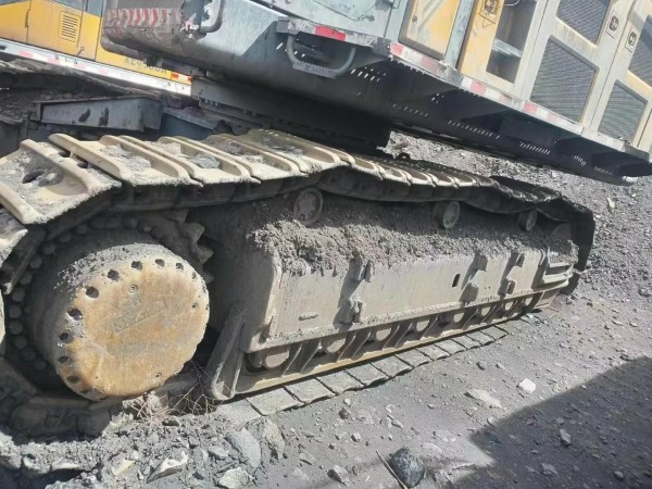 徐工XE800D履帶式挖掘機