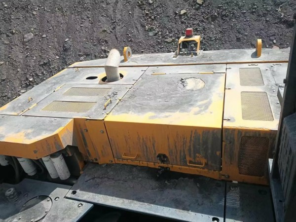 徐工XE800D履帶式挖掘機