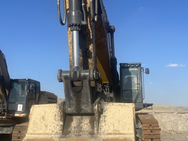 徐工XE1000履帶式挖掘機(jī)