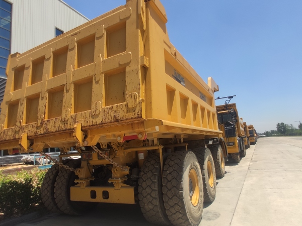 徐工XDR90T寬體車