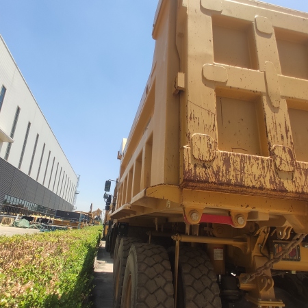 徐工XDR90T宽体车