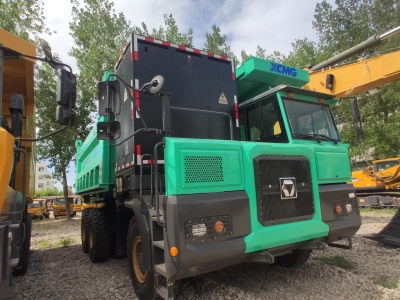 徐工XDR80TE寬體車