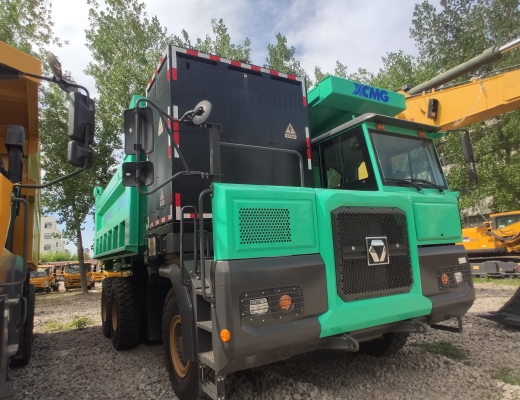 徐工XDR80TE宽体车