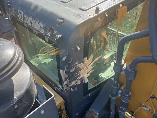 徐工XE520DK履带式挖掘机