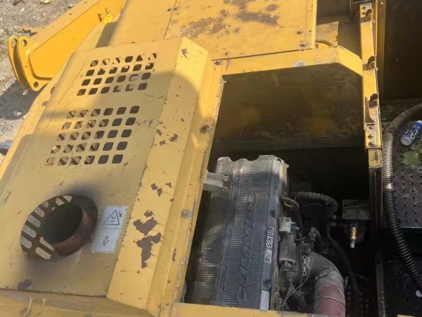 徐工XE900D履帶式挖掘機