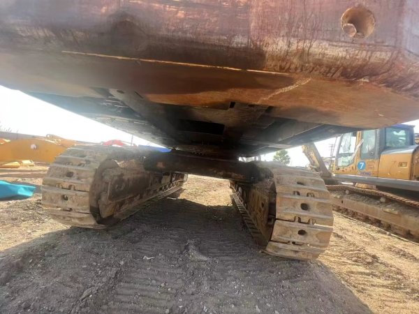 徐工XE900D履帶式挖掘機