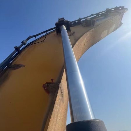 徐工XE900D履带式挖掘机