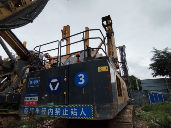 徐工XR400E旋挖鉆機