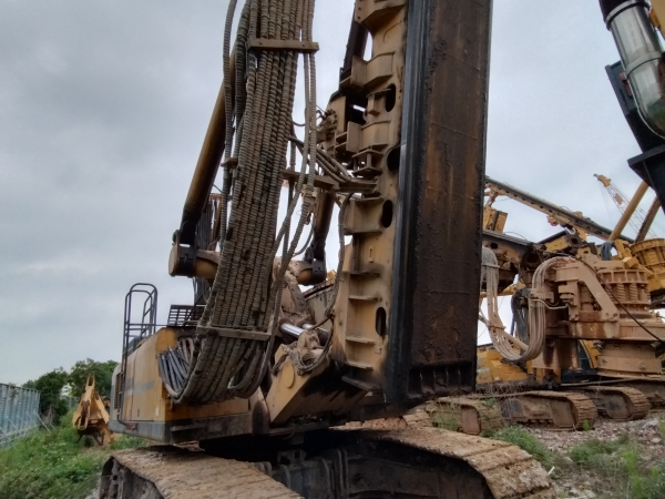 徐工XR400E旋挖鉆機