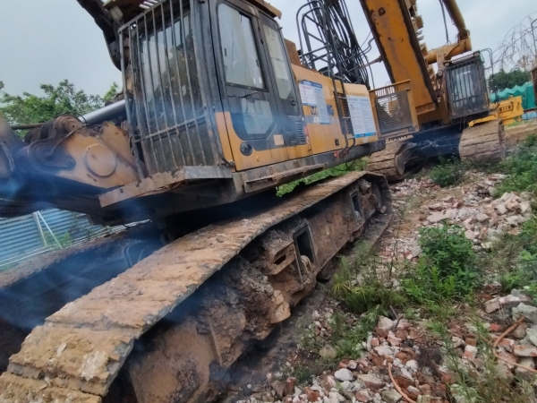 徐工XR400E旋挖鉆機