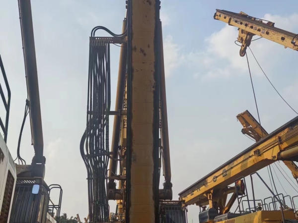 徐工XR400E旋挖鉆機