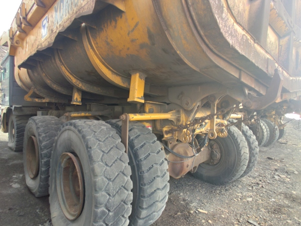 徐工XDM80寬體車