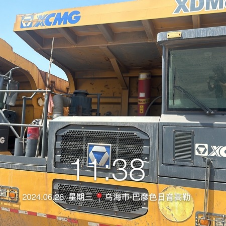 徐工XDM80宽体车