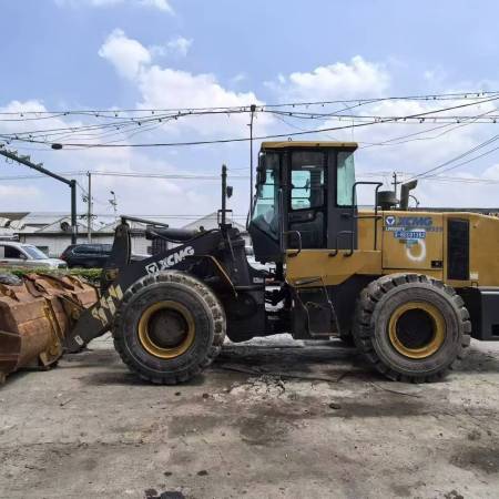 徐工LW600FV轮式装载机