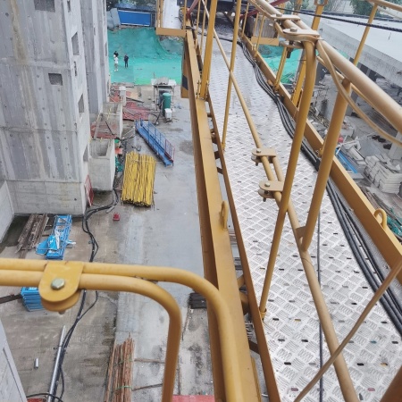 徐工XGT6015A-8S塔式起重机