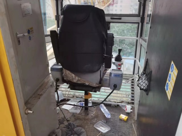 徐工XGT6015A-8S塔式起重機(jī)