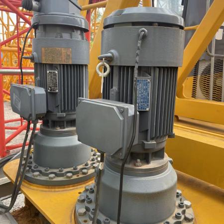 徐工XGT6015A-8S塔式起重机