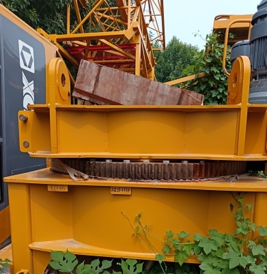 徐工XGT6015A-8S塔式起重機(jī)