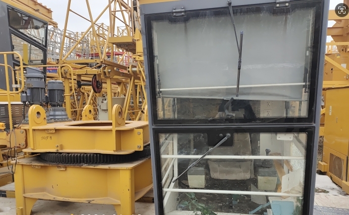 徐工XGT6015A-8S塔式起重機