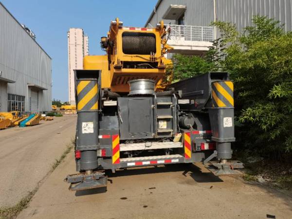 徐工XCA500全地面起重機(jī)