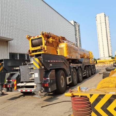 徐工XCA500全地面起重机